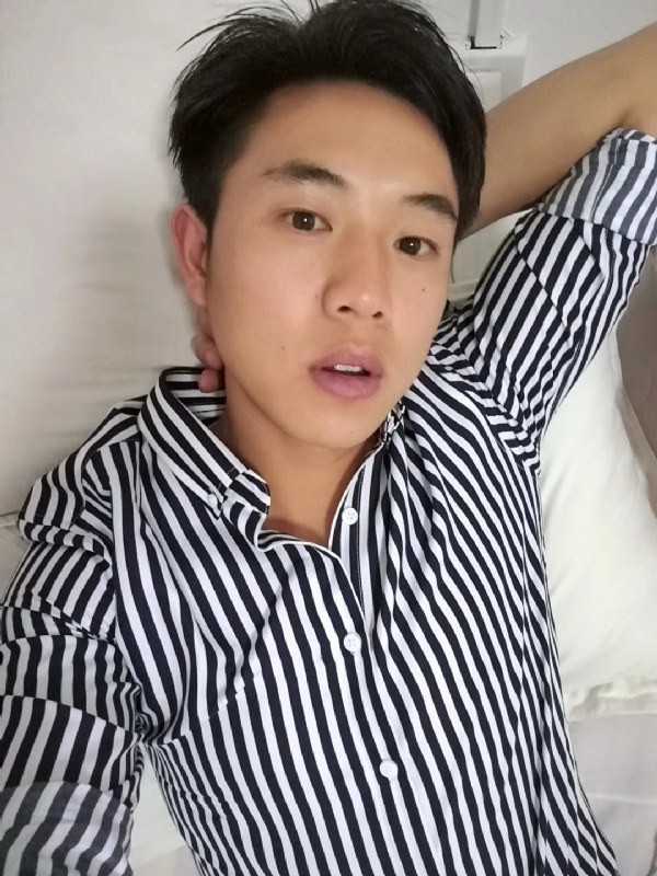 小雷的第二张照片--黔西王婆说媒